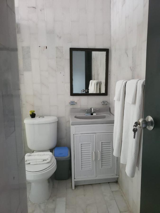Casa Las Palmas Cancún Esterno foto