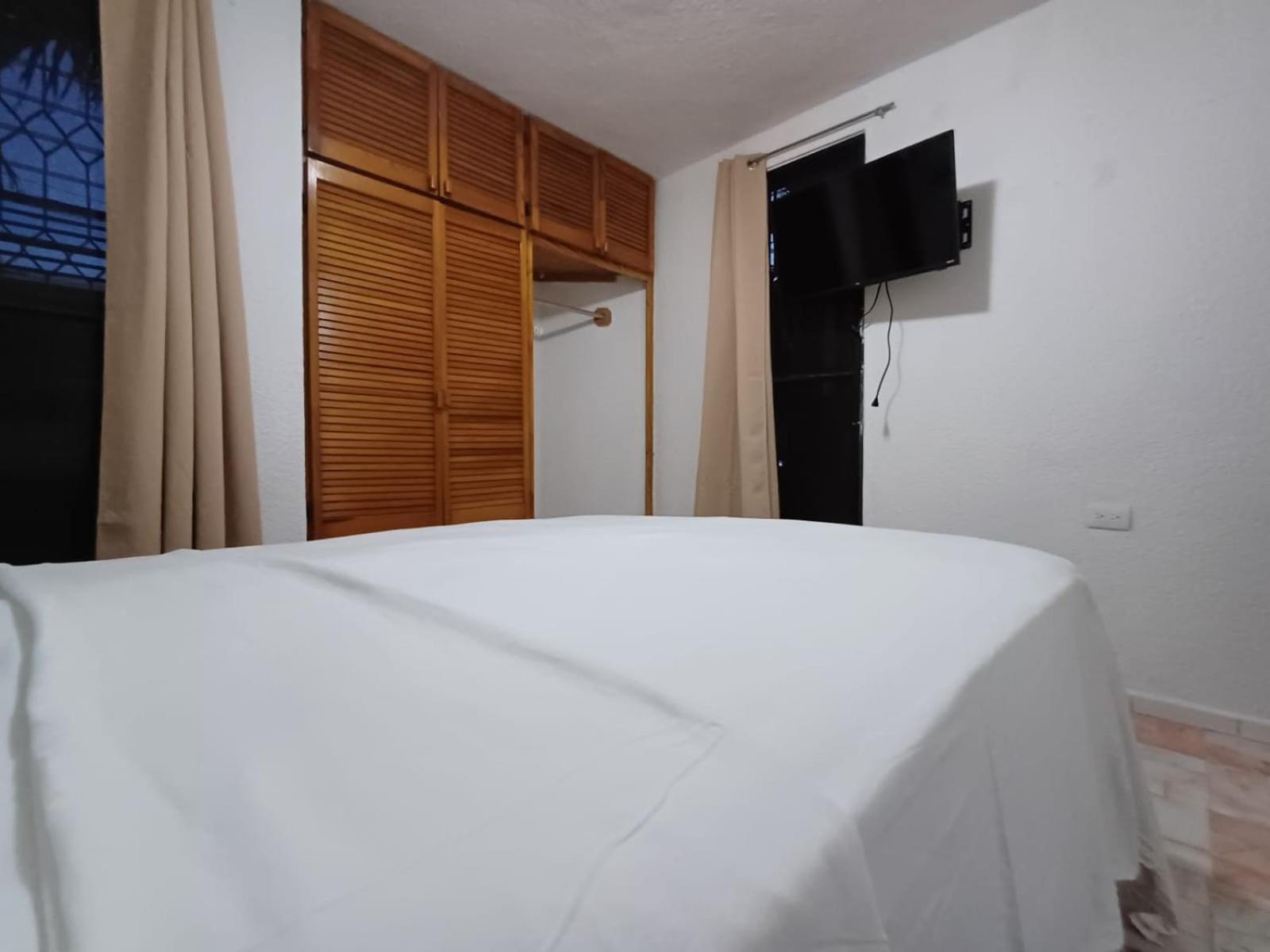 Casa Las Palmas Cancún Esterno foto