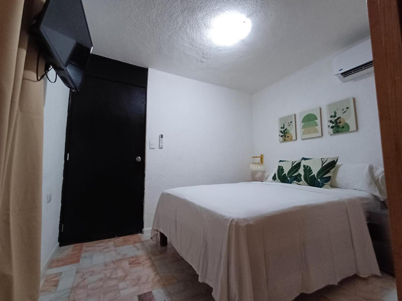 Casa Las Palmas Cancún Esterno foto